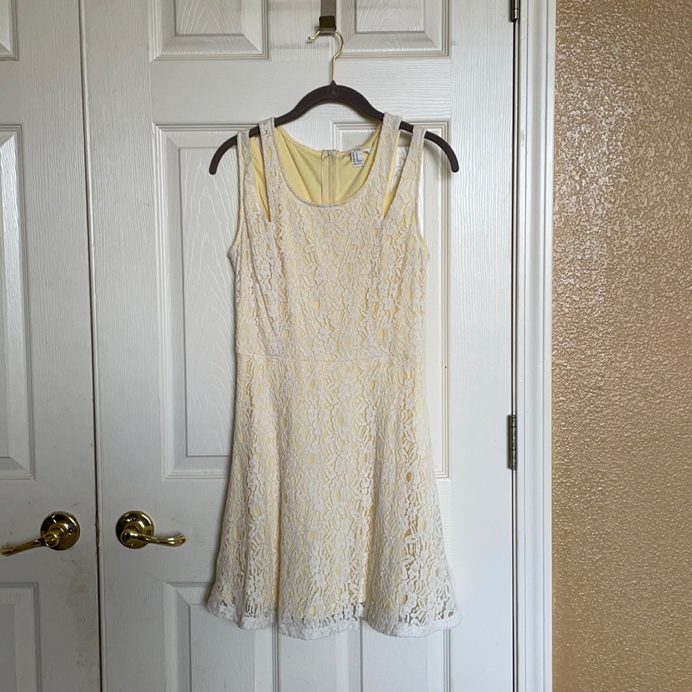 Yellow and white floral lace dress